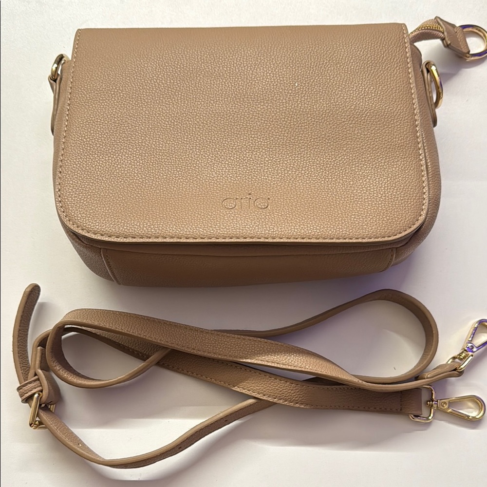 Aria Tan Crossbody Bag with Adjustable Strap and Minimalist Design